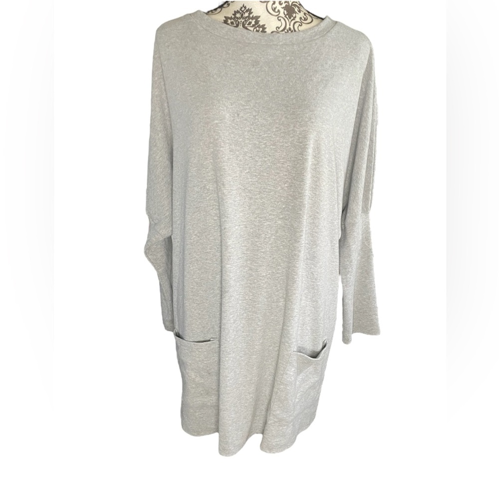 Womens Gray Long Sleeve Pocket Detail Knit Stretch